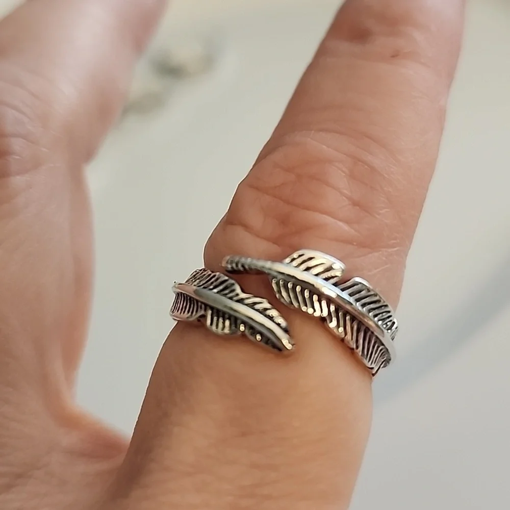 Adjustable Boho Feather Ring Mixed Alloys Fashion Jewelry
